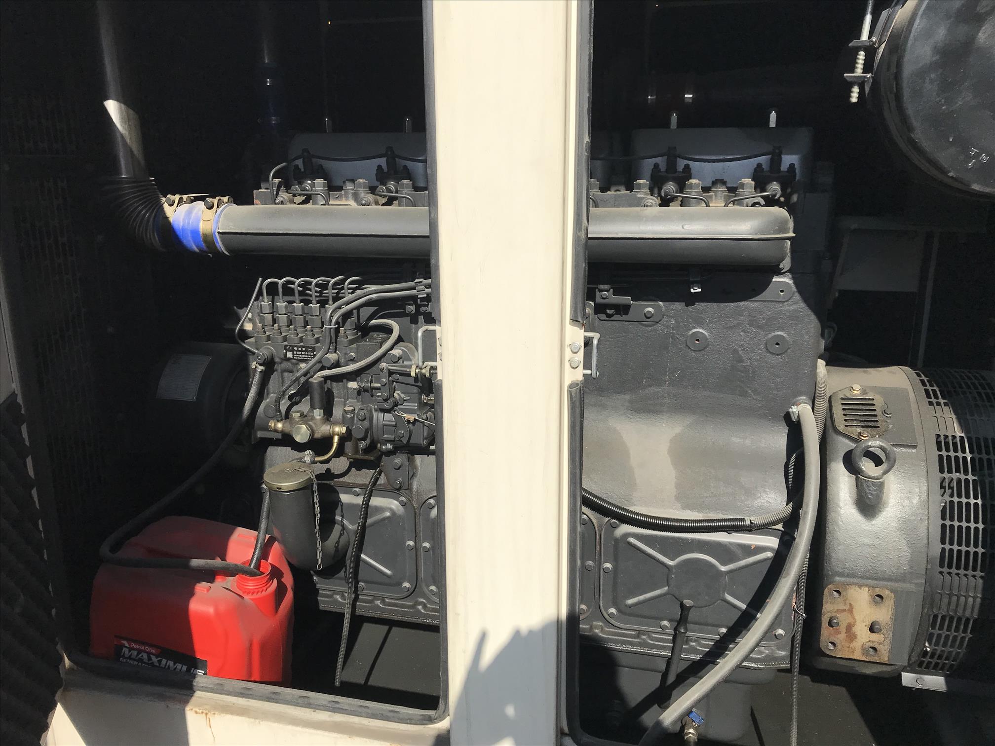 Universal 330 kVA, Sdec Engine, 2018 Model, 215 Hours, Canopy